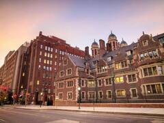 World Billionaires University Alumni: इन 9 कॉलेजों से पढ़े बच्चे हैं सबसे ज्यादा अरबपति