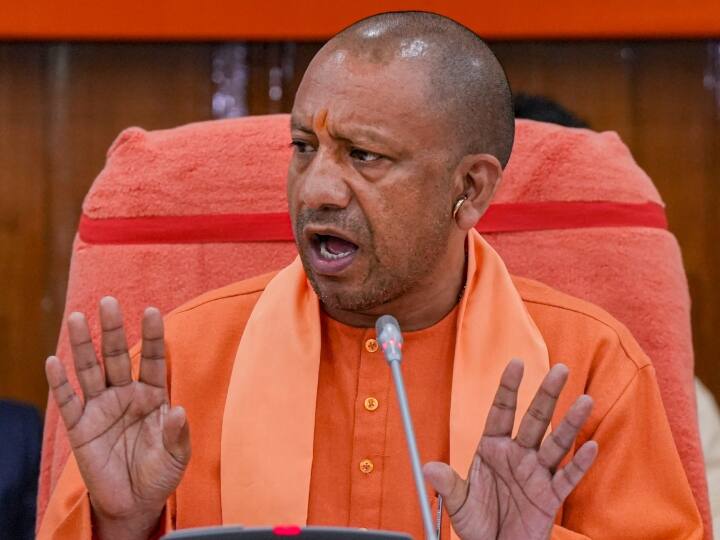 CM Yogi Adityanath says country run from Ram Rajya Socialism is Hypocrisy and ask Question of Shivpal Singh Yadav UP Budget Session: सीएम योगी बोले- 'देश रामराज्य से चलेगा, समाजवाद पाखंड', चाचा शिवपाल से पूछे कई तीखे सवाल