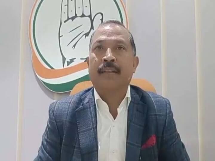 मेघालय की सतंगा सैपुंग सीट भी बहुत महत्वपूर्ण है. यहां कांग्रेस के राज्य प्रमुख विन्सेंट पाला पहली बार चुनावी मैदान पर है. इनका मुकाबला डीपी के विधायक शीतलंग पाले, एनपीपी उम्मीदवार सांता मैरी शायला और बीजेपी के क्रिसन लैंगस्टैंग से है. कॉपी लिखे जाने तक सांता मैरी शायला को 15669 और विन्सेंट पाला को 13675 वोट मिले हैं.