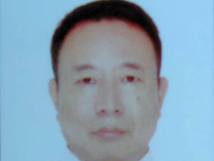 नगालैंड की फेक सीट एनपीएफ के लिए बहुत महत्वपूर्ण हैं. यहां एनपीएफ ने कुझोलुजोअजो निएनु को यहां से पांचवीं बार चुनावी मैदान में उतारा है. इस बार उनका मुकाबला एनडीपीपी के कुपोटा खेसोह और कांग्रेस के जचिल्हु रिंगा वदेओ से है. कॉपी लिखे जाने तक कुझोलुजोअजो निएनु कुपोटा से 48 वोटों से आगे चल रही हैं.