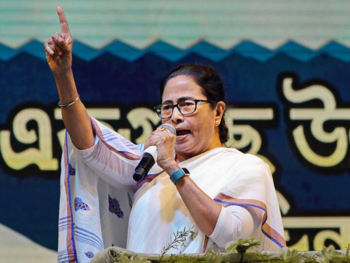 'Behead me, But... Can't Do Anything': Mamata On Protests Over Dearness Allowance 'Behead Me, But... Can't Do Anything': Mamata On Protests Over Dearness Allowance