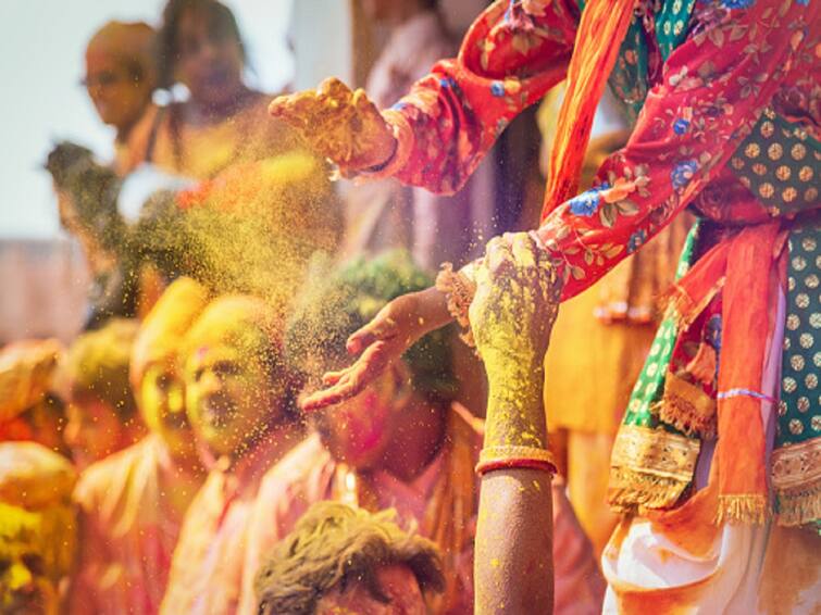 Holi 2023 From Mathura To Udaipur Places You Can Explore In India During Festival Of Colours From Mathura To Udaipur, Places You Can Explore In India During Holi Festival