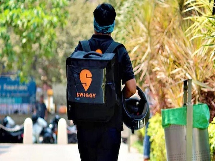 Food Delivery Swiggy Sold Off Its Cloud Kitchens Business In A Share ...