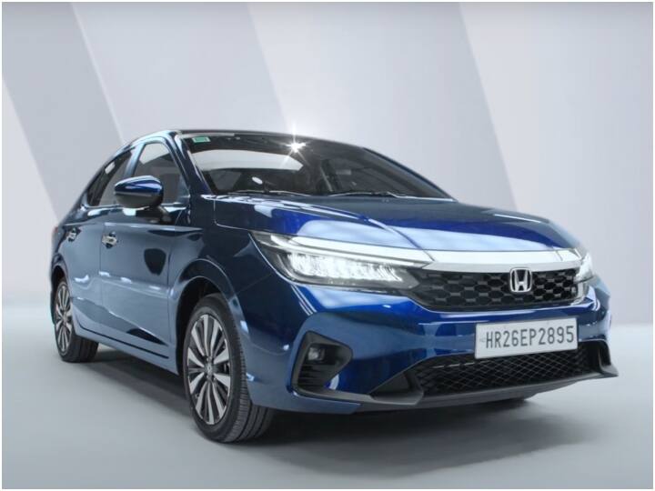 New Honda City Facelift 2023 Launched Know the Features Specifications Honda City Facelift 2023: కొత్త హోండా సిటీ కారు వచ్చేసింది - లేటెస్ట్ ఇంజిన్‌తో - ధర ఎంతో తెలుసా?