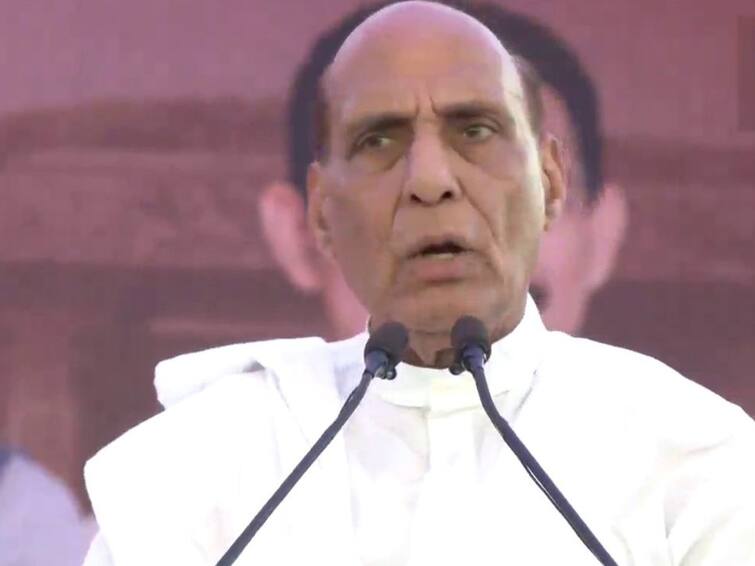 VIDEO: Defence Minister Rajnath Singh Inaugurates Vijaya Sankalp yatra In Belagavi VIDEO: Defence Minister Rajnath Singh Inaugurates Vijaya Sankalp Yatra In Belagavi