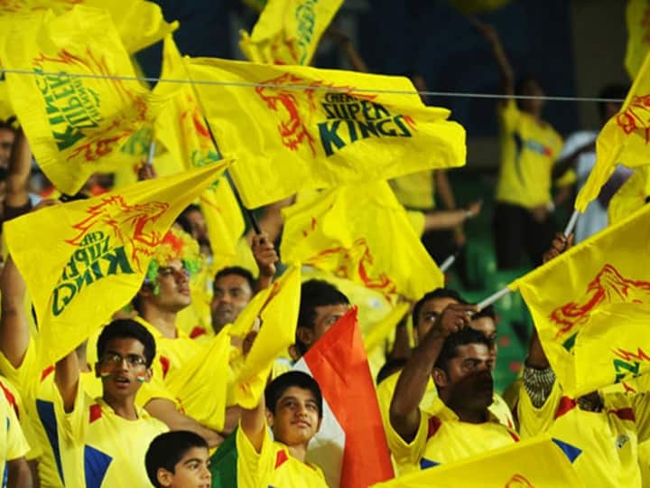 1996 में आईपीएल जैसा ही आइडिया मोटी एंटरटेनमेंट नेटवर्क ने ईएसपीएन के साथ साझे बिजनेस में प्रवेश किया था. उस समय बीसीसीआई ने मैचों के प्रसारण के अधिकार ईएसपीएन को बेच दिए थे. आईपीएल की शुरूआत करने वाले ललित मोदी ने ड्यूक यूनिवर्सिटी में अपने कॉलेज के दिनों में अमेरिकी पेशेवर खेलों को चलाने के तरीके को समझने के बाद अपना पेशेवर लीग शुरू करने के बारे में सोचा था.