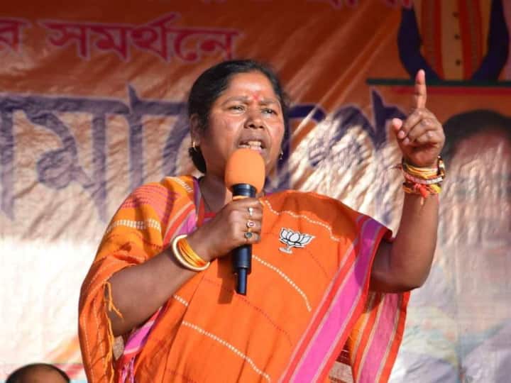 woman Chief minister in Tripura Manik Saha may clear way for Pratima Bhoumik त्रिपुरा को इस बार मिलेगी महिला CM? माणिक साहा कर सकते हैं प्रतिमा भौमिक का रास्‍ता साफ