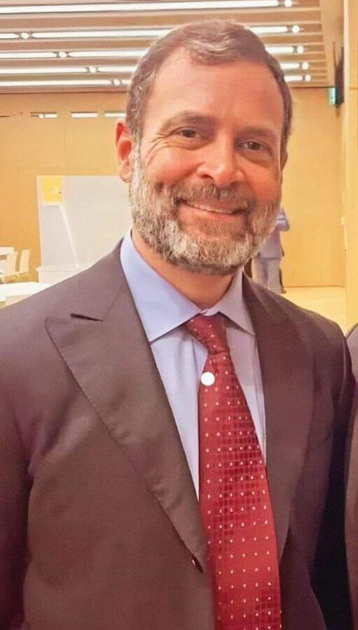 தற்போது தனது நீண்ட தாடியை ட்ரிம் செய்துள்ளார், ராகுல்