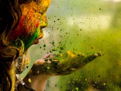 Happy Holi 2023: Advance Holi Wishes And Messages That You Can Share With Your Friends And Family