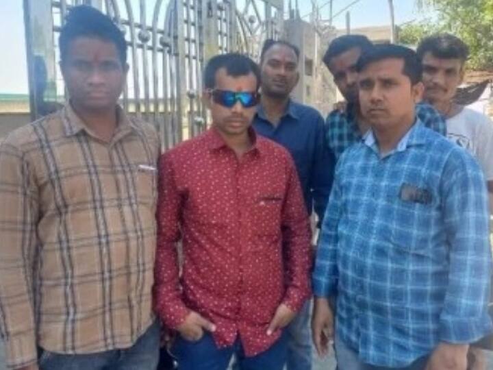 Labours stranded in Tajikistan 20 returned Out of 36 safely rest may come soon of Jharkhand Jharkhanad: तजाकिस्तान में फंसे झारखंड के 36 मजदूरों में से 20 की सकुशल वतन वापसी, बाकी के भी जल्द आने की उम्मीद