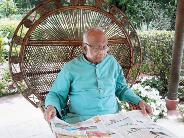 Satyabrata Mookherjee Death: पूर्व केंद्रीय मंत्री सत्यव्रत मुखर्जी का 91 साल की उम्र में निधन, वाजपेयी सरकार में रहे थे मंत्री Satyabrata Mookherjee Death Former ASG Union Minister BJP Leader Satyabrata Mookherjee passes away Satyabrata Mookherjee Death: पूर्व केंद्रीय मंत्री सत्यव्रत मुखर्जी का 91 साल की उम्र में निधन, वाजपेयी सरकार में रहे थे मंत्री