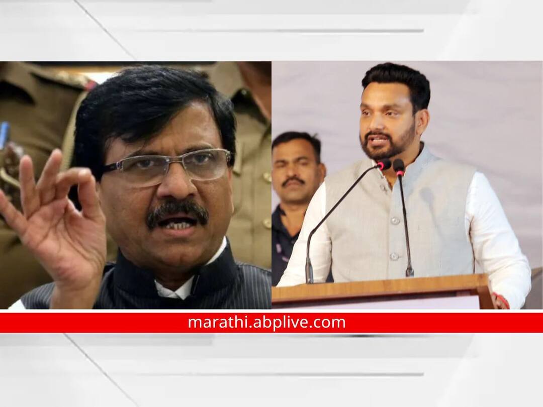 sanjay raut hit out shinde group mp dhairyasheel mane in ichalkaranji rally kolhapur Sanjay Raut on Dhairyasheel Mane : धैर्यशील मानेंनी 'मीच खासदार' टॅगलाईन बदलून आता 'मीच गद्दार' करावी; संजय राऊतांचा बोचरा वार 