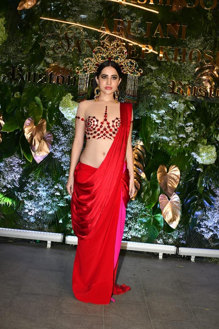 Uorfi Javed's distinctive style continues to win many fans. Her most recent appearance was enough to make everyone gaze in her direction.