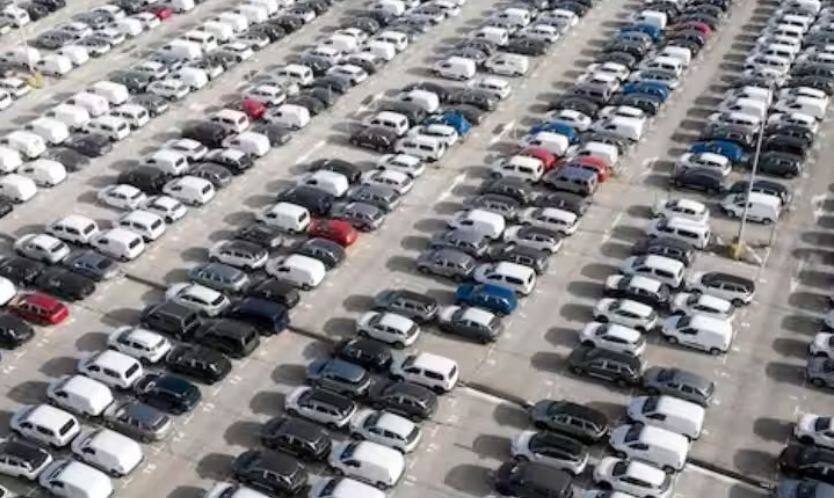why you should not park your car in sunlight know the reason summer car parking tips Car Care Tips: ਜੇਕਰ ਤੁਸੀਂ ਗਰਮੀਆਂ 'ਚ ਕਾਰ ਨੂੰ 'ਬੇਕਾਰ' ਹੋਣ ਤੋਂ ਬਚਾਉਣਾ ਚਾਹੁੰਦੇ ਹੋ ਤਾਂ ਇਨ੍ਹਾਂ ਗੱਲਾਂ ਦਾ ਰੱਖੋ ਧਿਆਨ