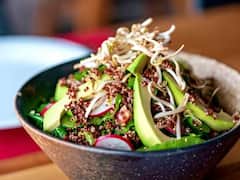 Sprouts Health Benefits: વજન ઘટાડવાથી માંડીને સ્પ્રાઉટસના સેવનથી થાય છે આ ફાયદા