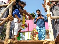 மயிலாடுதுறையில் வெகுவிமரிசையாக நடந்த  ஸ்ரீ மதுரைவீரன் ஆலயம் மகா கும்பாபிஷேகம் விழா!