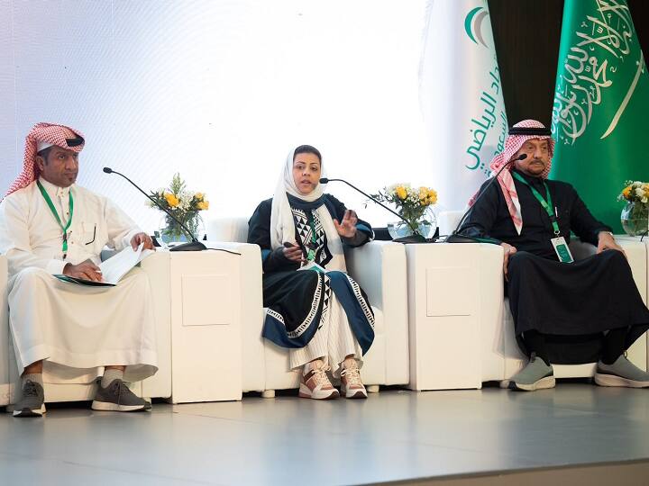 Yoga In Saudi Arabia: कट्टर कायदे-कानून वाले इस इस्लामी मुल्क के लोग भी किया करेंगे योग