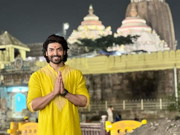 Gurmeet Choudhary is in Puri to seek the blessings of Lord Jagannath at the iconic Jagannath Temple. Gurmeet was seen in a yellow kurta. The actor treated his fans with pictures from Puri, Orrisa.