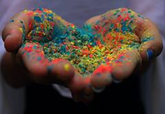 Holi: দোল-হোলিতে মন ভরে রঙ খেলুন, সতর্ক থাকুন চোখের ব্যাপারে, কীভাবে নিরাপদে থাকবেন?