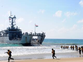 Indian Navy Recruitment: இந்திய கடற்படையில் 248 காலிப்பணியிடங்கள்; விண்ணப்பிக்க நாளை மறுநாளே கடைசி - முழு விவரம்