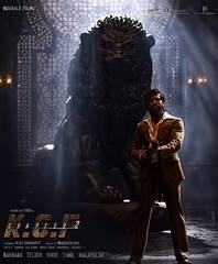 யஷ் நடிப்பில் வெளிவந்த கே.ஜி.எஃப் படத்தின் முதல் பாகம் நல்ல வரவேற்ப்பை பெற்றதால், இரண்டாம் பாகத்திற்கான எதிர்ப்பார்ப்பும் அதிகமானது. எதிர்பார்த்த படியே கே.ஜி.எஃப் 2 வெளியாகி 1000 கோடி வசூலை கடந்து இந்தியா அளவில் பெரிதும் பேசப்பட்டது.