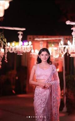 Kanika Mann: ਪਿੰਕ ਸਾੜ੍ਹੀ 'ਚ ਅਦਾਕਾਰਾ ਕਨਿਕਾ ਮਾਨ ਦਿਖੀ ਬੇਹੱਦ ਕਿਊਟ, ਤਸਵੀਰਾਂ ਦੀ ਖੂਬਸੂਰਤੀ ਨੇ ਫੈਨਜ਼ ਨੂੰ ਕੀਤਾ ਜ਼ਖਮੀ