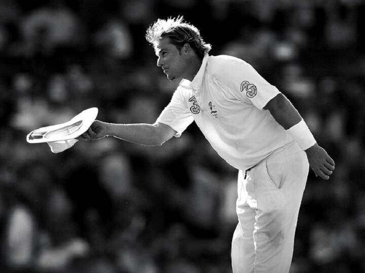 Shane Warne Death Anniversary cricketing world including Sachin Tendulkar and Adam Gilchrist remembering Aussie great Shane Warne Death Anniversary: सचिन से लेकर गिलक्रिस्ट तक, क्रिकेट जगत ऐसे कर रहा शेन वॉर्न को याद