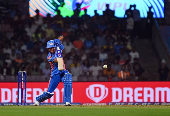 Only difference is, Gayle hit 4 sixes & 3 fours in an over, while Harmanpreet hit 7 fours across two overs.