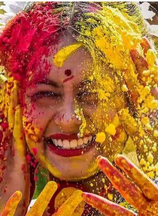 ਦੇਸ਼ ਦੀਆਂ ਇਨ੍ਹਾਂ ਥਾਵਾਂ 'ਤੇ ਜਦੋਂ ਉੱਡਦਾ ਹੈ ਹੋਲੀ ਦਾ ਰੰਗ