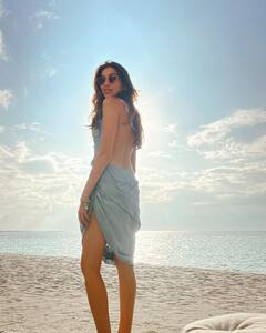 Diya Mehta Photos: खूबसूरती में बॉलीवुड एक्ट्रेसेज को कड़ी टक्कर देती हैं श्लोका मेहता की बहन, तस्वीरों पर टिक जाएंगी आपकी निगाहें