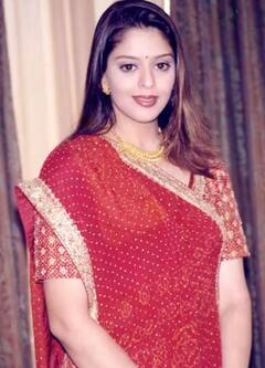 Nagma Transformation : ਕਦੇ ਇਸ ਤਰ੍ਹਾਂ ਦਿਖਦੀ ਸੀ ਨਗਮਾ , ਟ੍ਰਾਂਸਫਾਰਮੇਸ਼ਨ ਲੁੱਕ ਦੇਖ ਯਕੀਨ ਨਹੀਂ ਹੋਵੇਗਾ