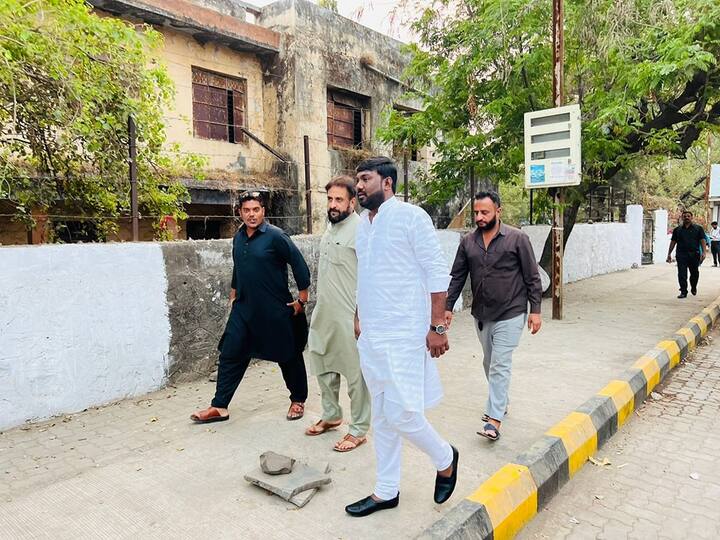 तर आजपासून (4 मार्च) जलील हे जिल्हाधिकारी कार्यालयाच्यासमोर बेमुदत उपोषणाला बसणार आहेत.