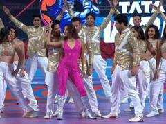 IN PHOTOS: મહિલા પ્રીમિયર લીગની ઓપનિંગ સેરેમનીમાં કિઆરા અડવાણીએ કર્યો શાનદાર ડાન્સ, જુઓ તસવીરો