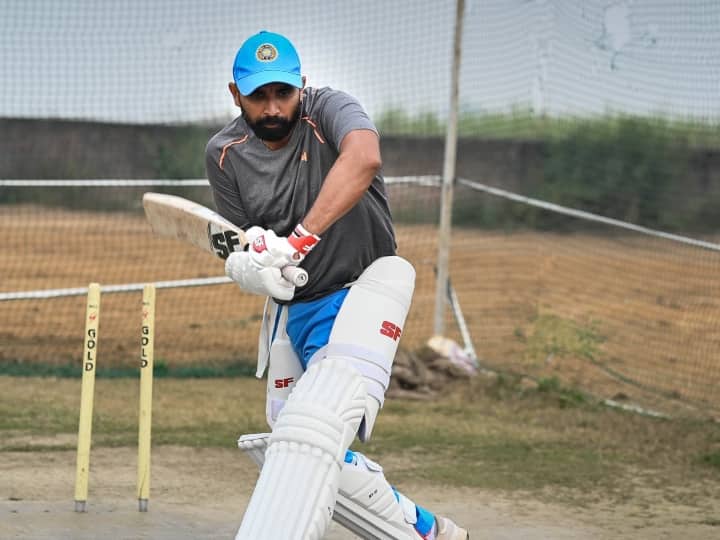 Indian bowler Mohammed Shami batted in nets before IND vs AUS 4th Ahmedabad Test see Instagram post IND vs AUS: चौथे टेस्ट के लिए तैयार दिखे मोहम्मद शमी, नेट्स में की बैटिंग, पहले मैच में तोड़ा था किंग कोहली का रिकॉर्ड