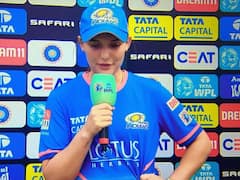 Amelia Kerr MI: WPL में ताबड़तोड़ बल्लेबाजी कर छा गईं एमिलिया केर, पारी से ज्यादा खूबसूरती के हो रहे चर्चे; देखें तस्वीरें