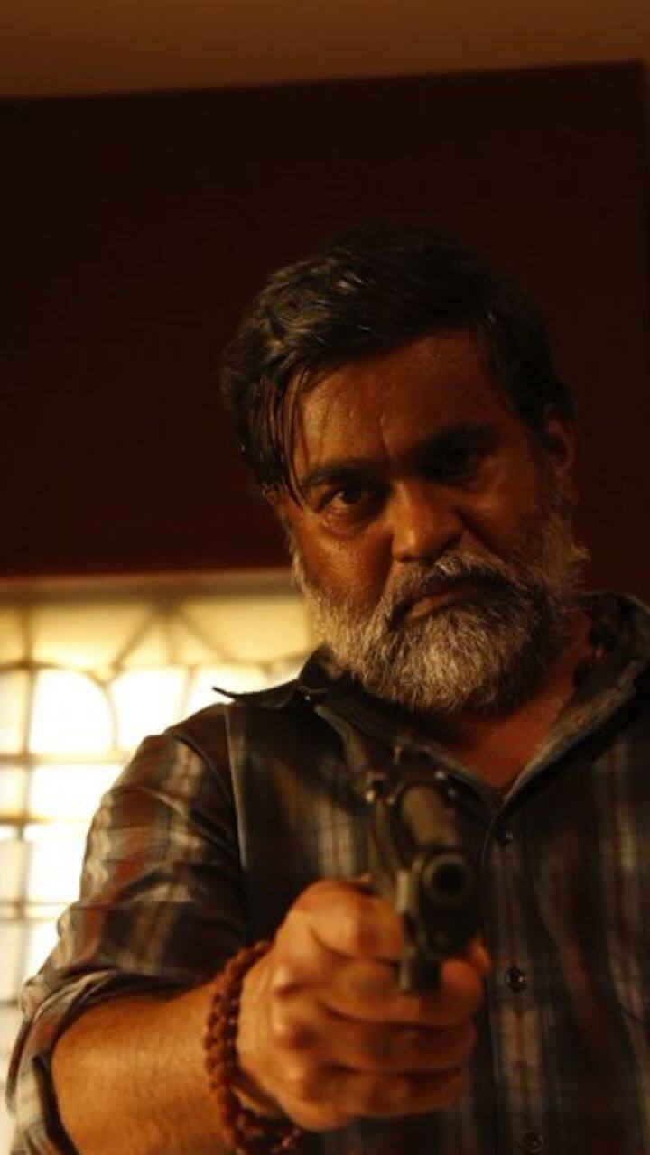 பீஸ்ட் படத்தில் முதன்முதலாக நடிகராக அறிமுகமானார்