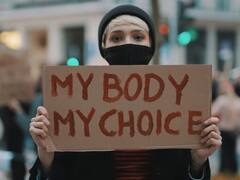 अंतरराष्ट्रीय महिला दिवस पर 'औरत मार्च' से पाकिस्तान को क्या परेशानी? आखिर क्यों नहीं दी गई इजाजत