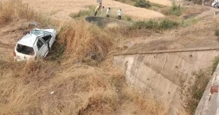 maharashtra news Nashik News Car accident on Sinnar Ghoti highway dead body of driver four kilometers away Nashik Crime : सिन्नर-घोटी महामार्गावर कारचा अपघात, चालकाचा मृतदेह मात्र तीन किलोमीटर दूर सापडला