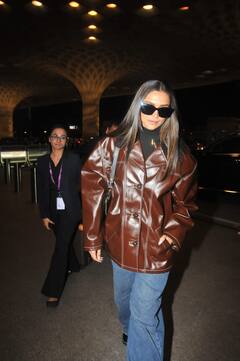 Deepika Padukone और Tamannaah Bhatia का एयरपोर्ट लुक रहा आई कैची, देखें एक्ट्रेस का उबर-कूल स्टाइल