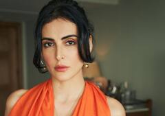 रेखा से लेकर मनीषा कोइराला तक... 2 साल भी नहीं टिकी इन सेलेब्स की शादी, आज बिता रहे सिंगल लाइफ