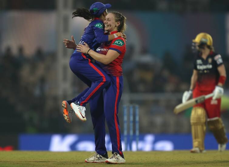 WPL 2023: DC-W won the match by 60 runs against RCB-W in Match 2 at DY Patil Stadium WPL 2023, DC-W vs RCB-W: દિલ્હી કેપિટલ્સે RCB ને 60 રનથી હરાવ્યું, શૈફાલી-તારાનું શાનદાર પ્રદર્શન