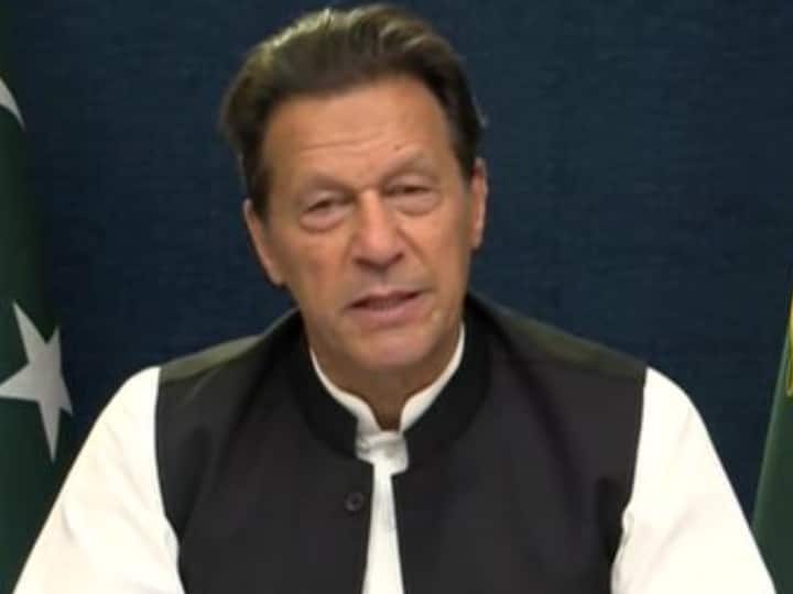 Imran Khan Arrest Warrant: पाकिस्तान के पूर्व PM इमरान खान को गिरफ्तार करने लाहौर पहुंची इस्लामाबाद पुलिस, कोर्ट ने दिया आदेश