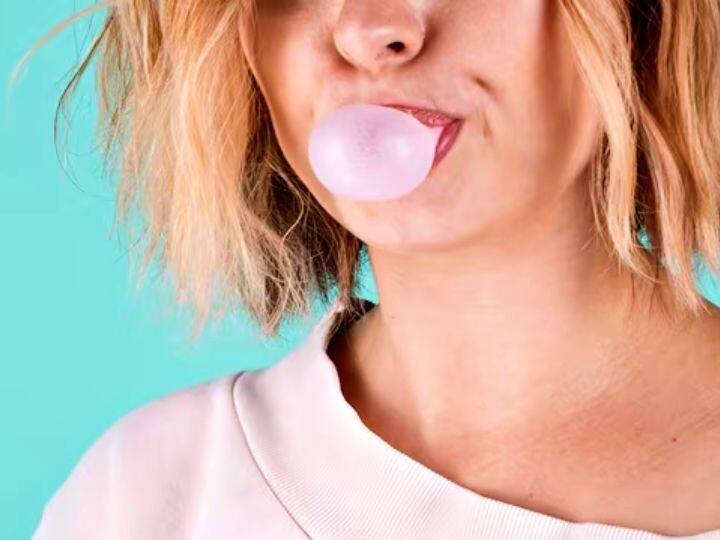 Chewing Gum Can Reduce Junk Food Craving Know How Junk Food Craving: जंक फूड खाने की 'क्रेविंग' को खत्म कर सकता है 'च्युइंग गम'! स्ट्रेस और टेंशन को भी रखता है दूर, जानिए कैसे?