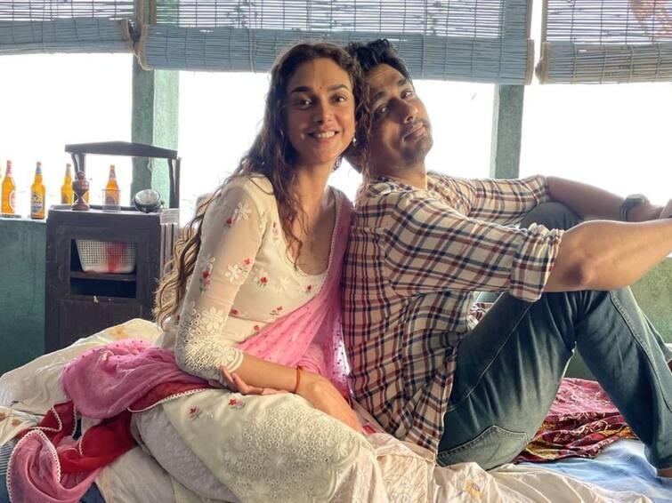 'Doing What I Find...': Aditi Rao Hydari Addresses Relationship Rumours With Siddharth 'Doing What I Find...': Aditi Rao Hydari Addresses Relationship Rumours With Siddharth