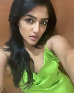 Eesha Rebba: గ్రీన్ డ్రెస్ లో ఈషా రెబ్బ- అందాలతో కనువిందు