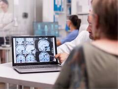 नल के पानी में नाक धो रहा शख्स... तभी नाक में घुसा ये कीड़ा! फिर पूरा दिमाग खा गया, हुई मौत