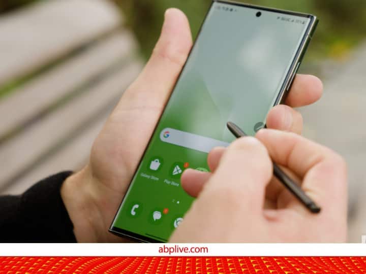 Read more about the article लाख रुपये वेस्ट! Samsung के लेटेस्ट फोन S23 अल्ट्रा में लोगों को आ रही ये दिक्कत