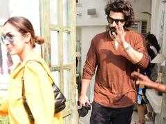 Arjun Malaika Photos: बांद्रा में गर्लफ्रेंड मलाइका अरोड़ा के साथ स्पॉट हुए अर्जुन कपूर, इस अंदाज में नजर आया कपल