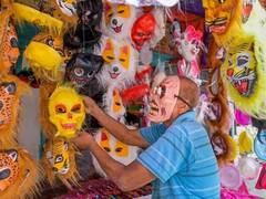 Holi 2023 : होळीपूर्वी बरसाना-जयपूर शहर जल्लोषात तल्लीन; लाठमार-रासलीला रंगोत्सव उत्सवात साजरा, पाहा फोटो