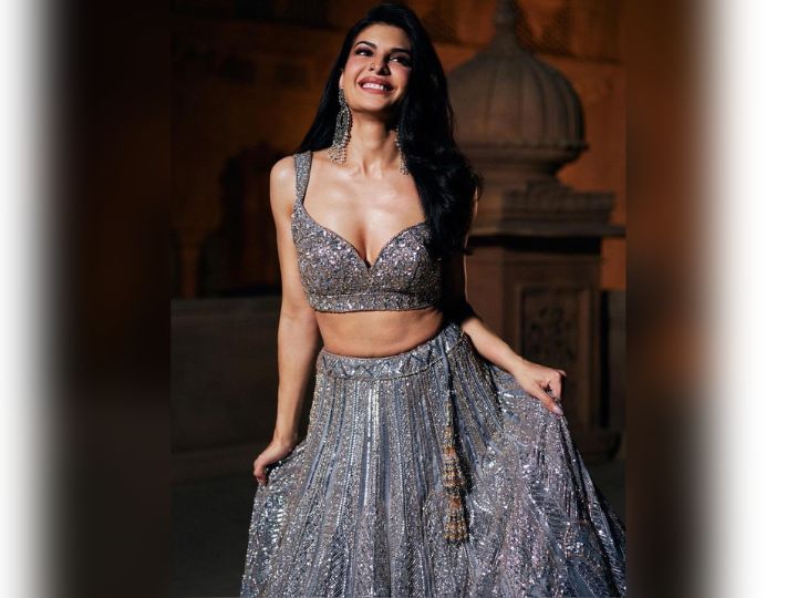 Lehenga Choli For Wedding: एंब्रॉयडरी डिजाइन और आकर्षक कलर के साथ आती हैं  ये लहंगा चोली, पहनकर दिखेंगी खूबसूरत - ghagra lehenga choli dress for  wedding will give you most stunning ethnic